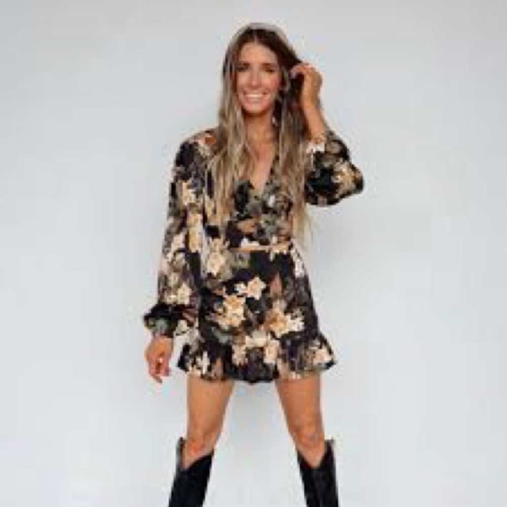 Vestique Night Changes Two Piece Skirt Set - Picture 2 of 5